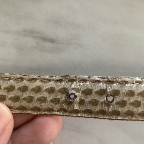 Genuine Tan Beige Snakeskin & Gold Hardware Waist Belt S/M 33 - Picture 5 of 6